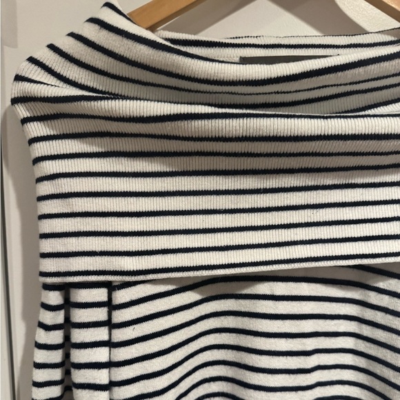 French Connection Striped Cowl Neck Sweater Size Small - Picture 2 of 5